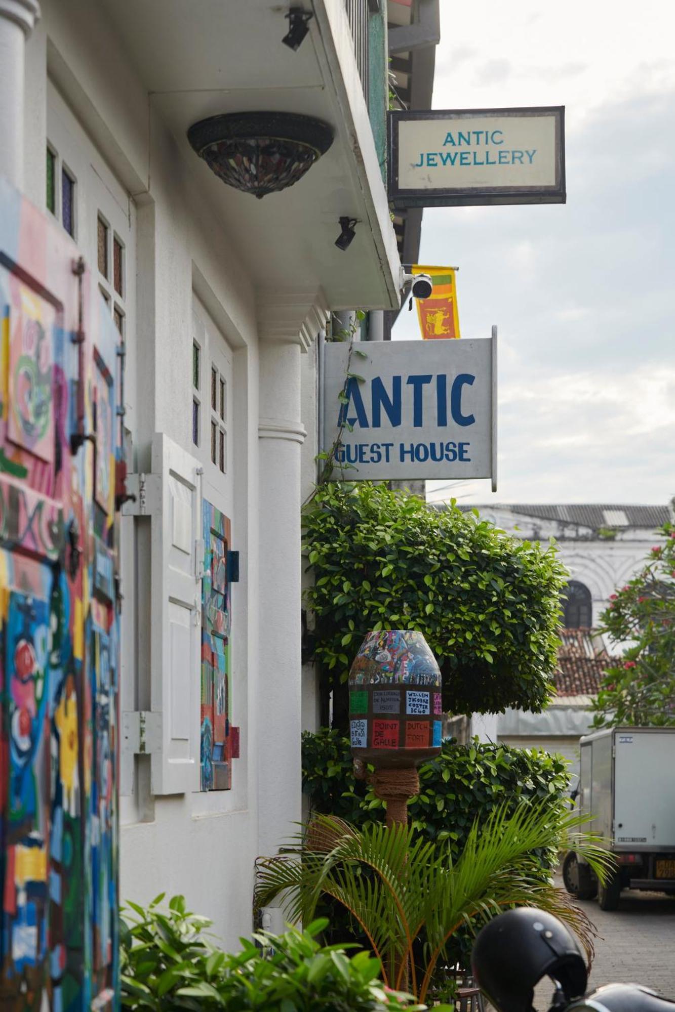 Antic Guesthouse - Galle Fort Exteriör bild