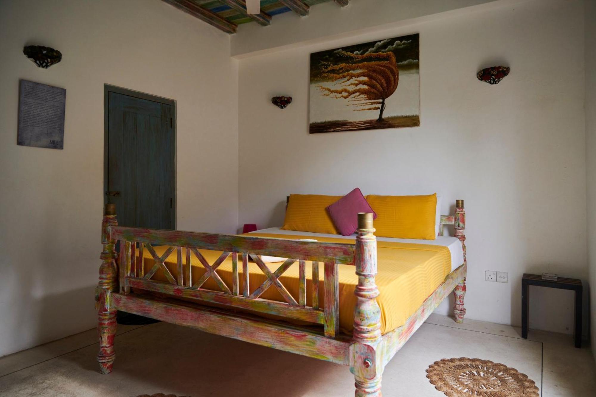 Antic Guesthouse - Galle Fort Exteriör bild
